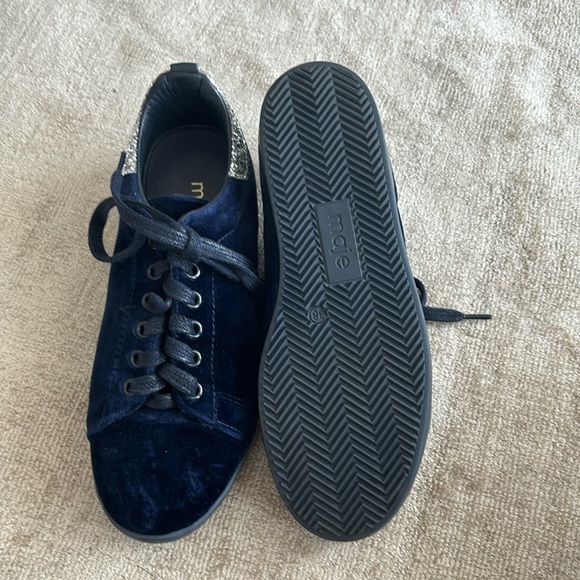 Navy blue suede Maje sneakers - Picture 5 of 5